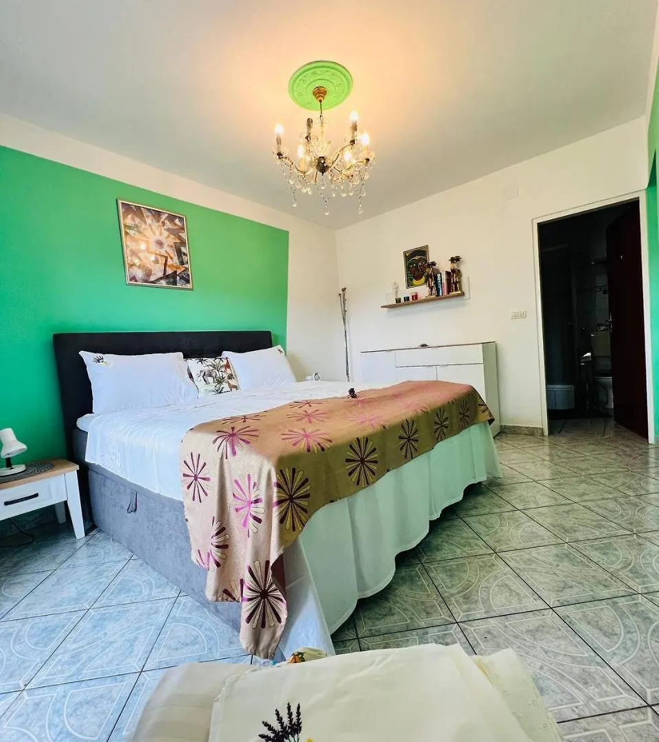 Mira Apartman Póla